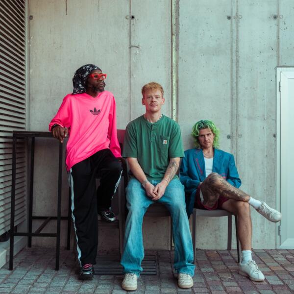 Too Many Zooz : Audio Lipstick Tour